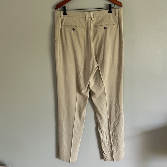 Tommy Bahama Men’s Silk Blend Khaki Pants Size 36 x 34 - Picture 2 of 10